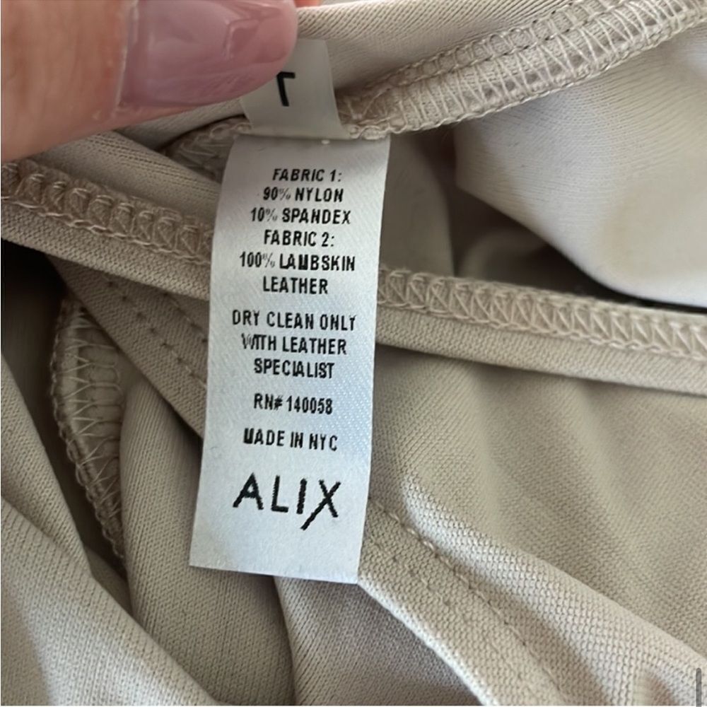 New Alix Classic Collection Chloe Thong Bodysuit in Nude/White Large - Picture 10 of 10